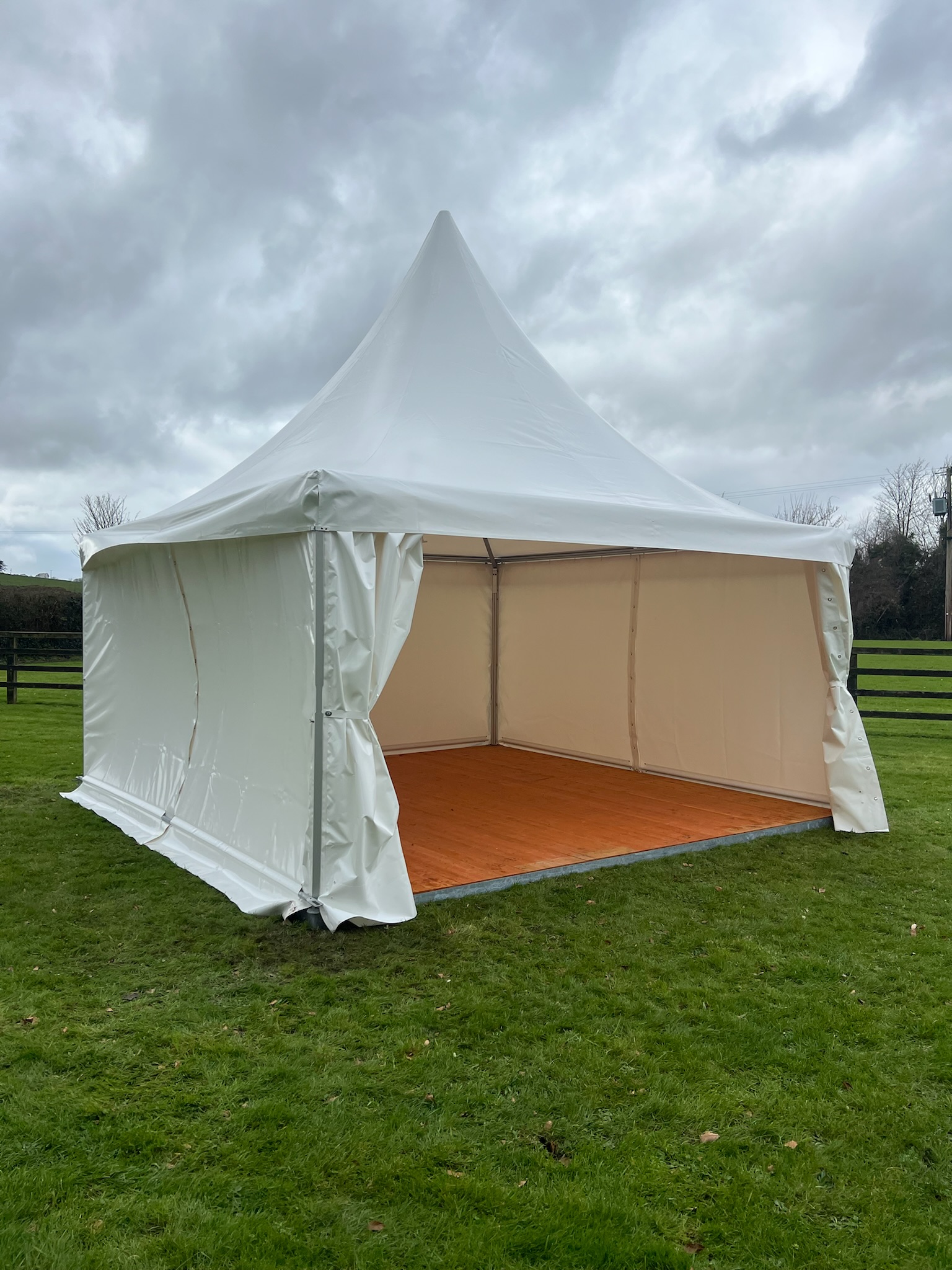 Marquee interior lighting